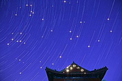 《主播女孩重度依赖》销量突破60万 超天酱将在B站直播